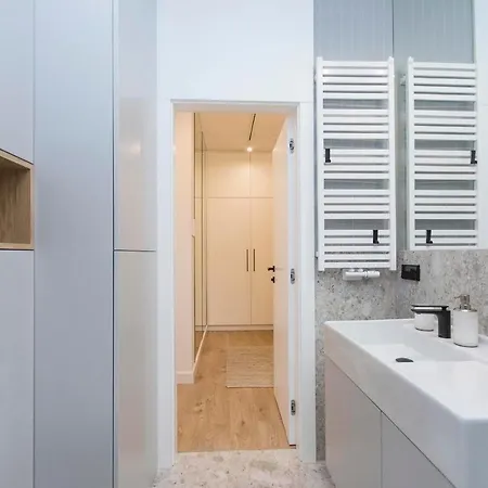 Margo Rentyear * غدانسك